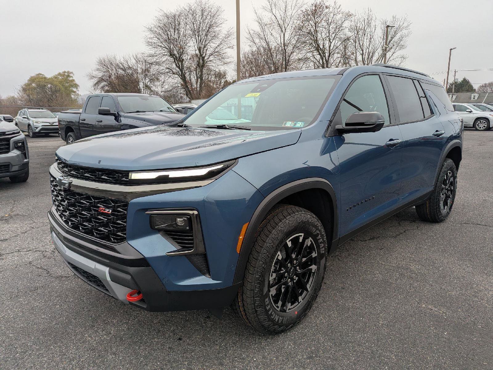 New 2026 Chevrolet Traverse Z71 w/ Enhanced Driving Package image 5