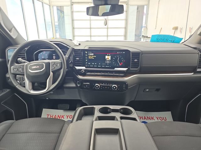 Used 2024 GMC Sierra 1500 SLE w/ Preferred Package image 12