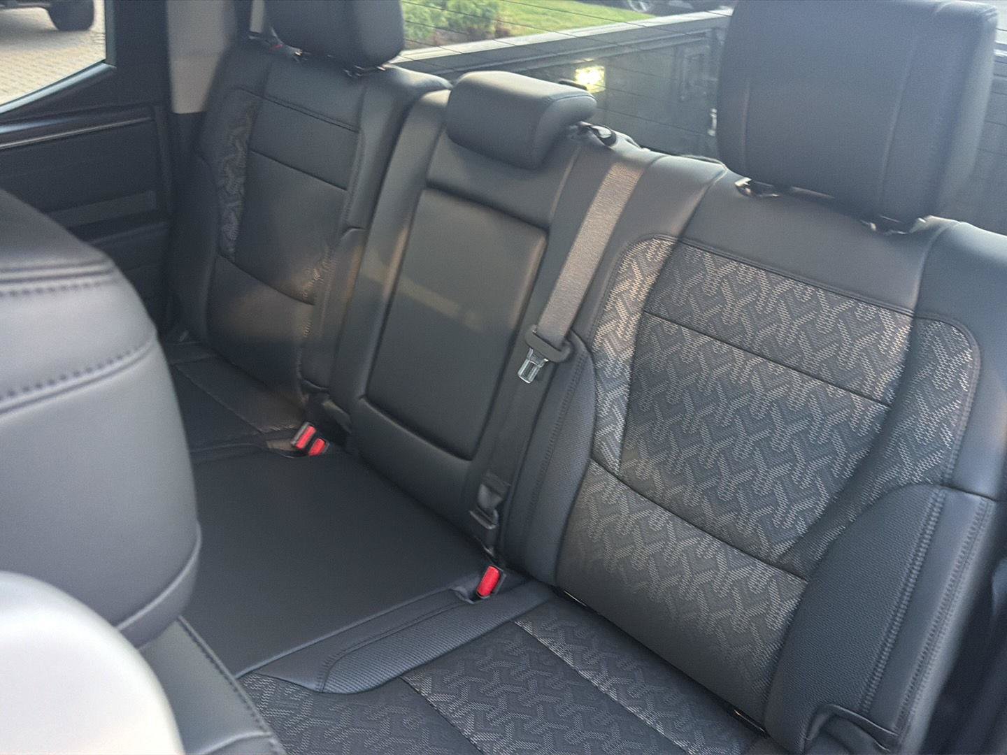 Used 2023 Toyota Tundra Limited AWD/4WD image 32