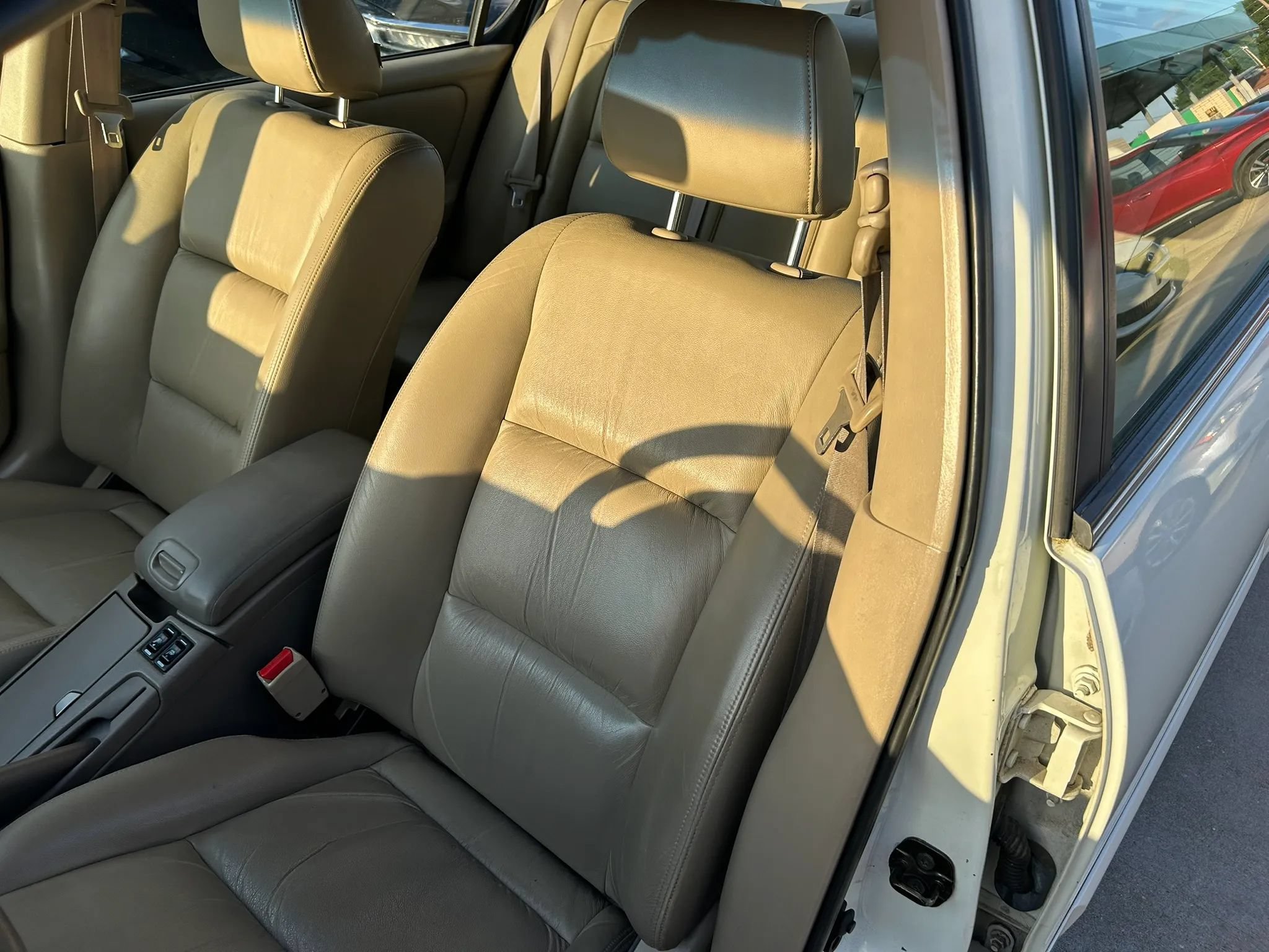 Used 2003 Nissan Maxima GLE w/ (DLX) Meridian Edition Pkg FWD image 9