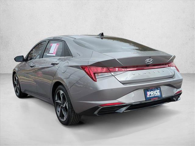 Used 2021 Hyundai Elantra Limited image 8