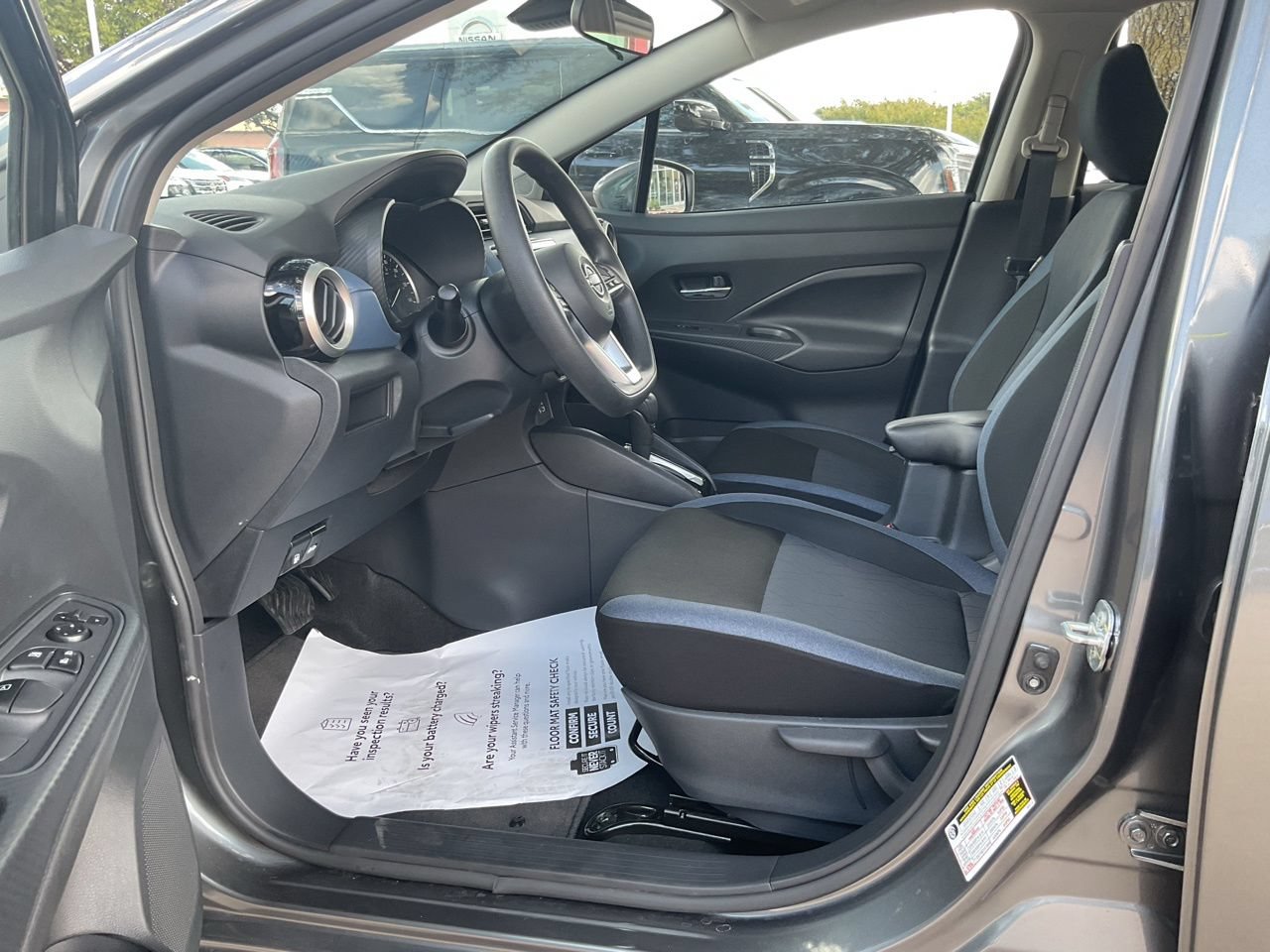 Used 2025 Nissan Versa SV w/ Trunk Package FWD image 8
