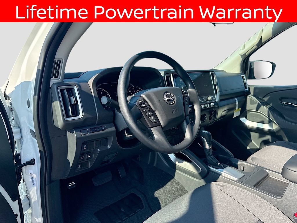 Certified 2025 Nissan Frontier SV AWD/4WD image 8