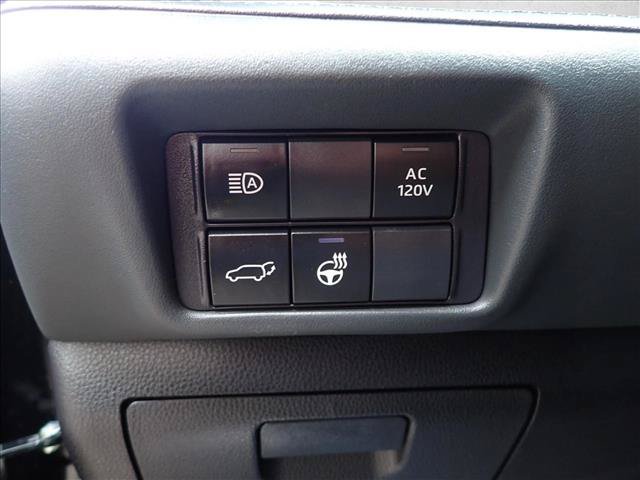 Certified 2026 Toyota Highlander Limited AWD/4WD image 26