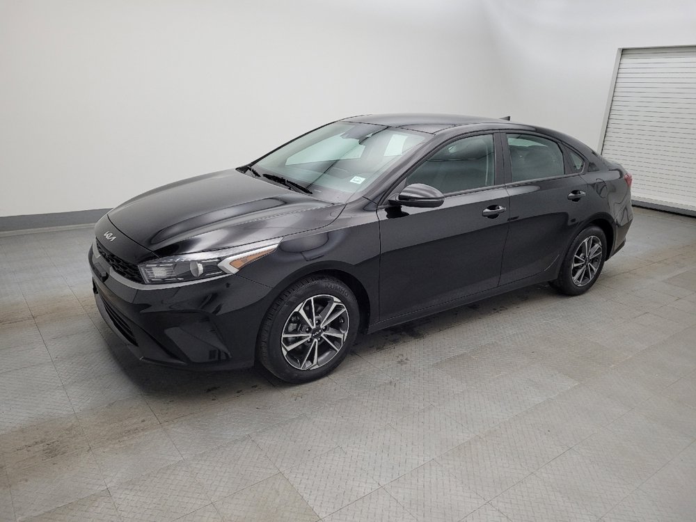 Used 2022 Kia Forte LXS w/ LXS Technology Package image 2