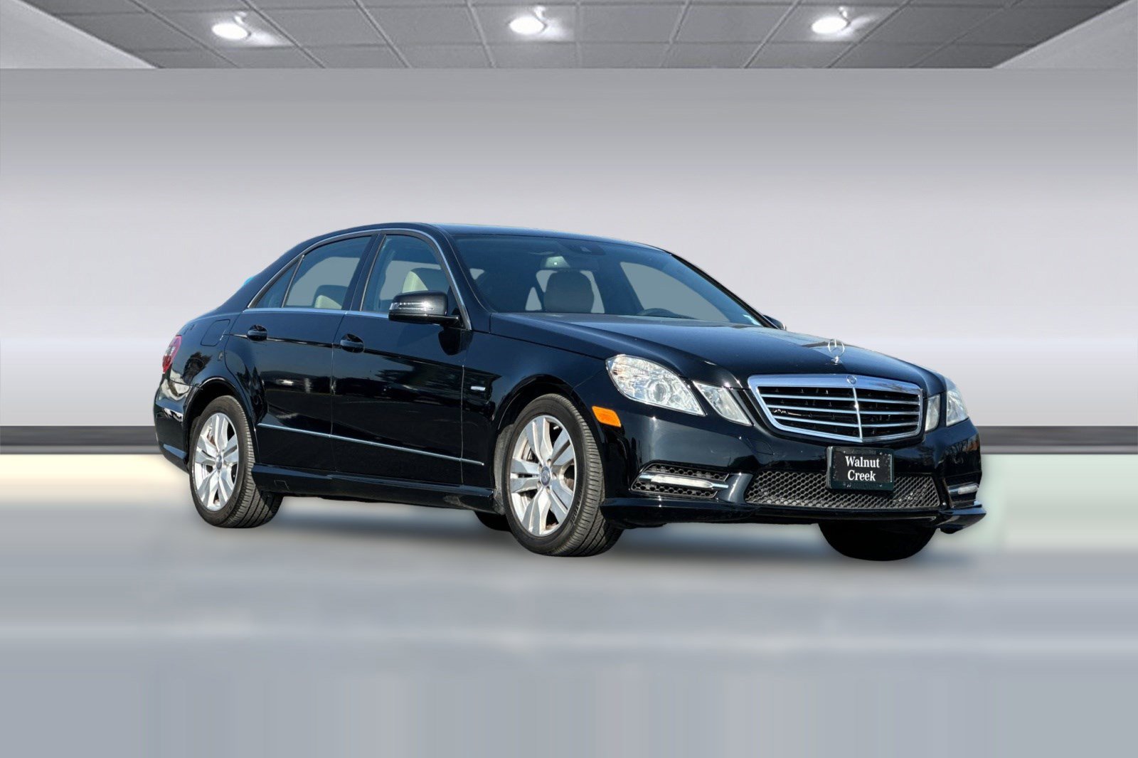 Used 2012 Mercedes-Benz E 350 BlueTEC Sedan image 7