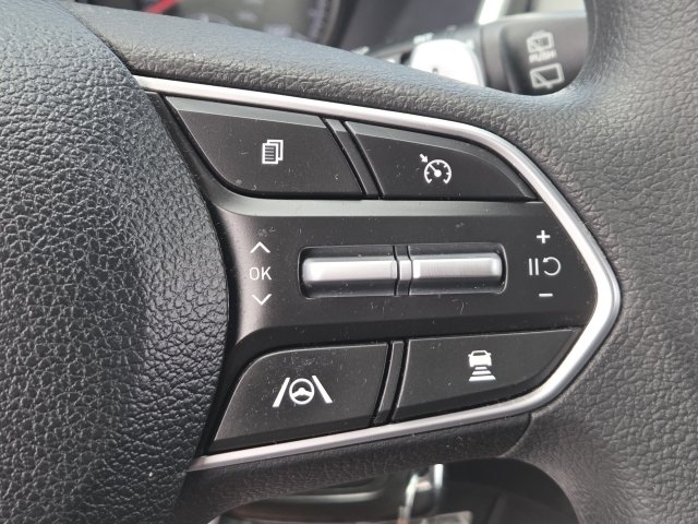 Used 2023 Hyundai Santa Fe SE w/ Cargo Package FWD image 6