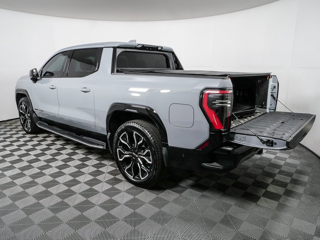 Used 2024 GMC Sierra EV Denali image 30