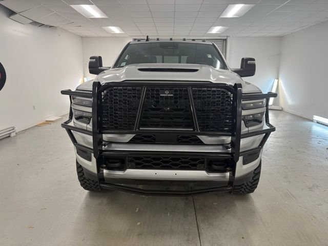 New 2026 RAM 2500 Laramie AWD/4WD image 2