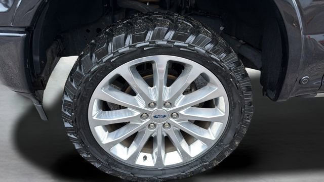 Used 2020 Ford F150 Limited w/ Trailer Tow Package image 27