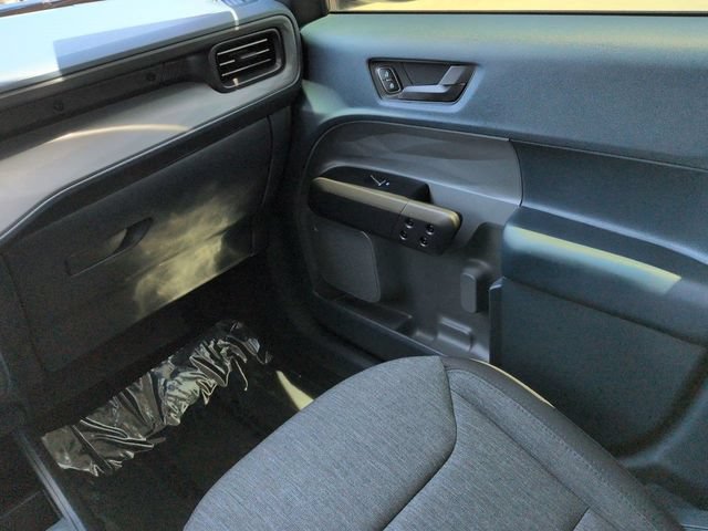 Certified 2025 Ford Maverick XLT w/ Black Appearance Package AWD/4WD image 17