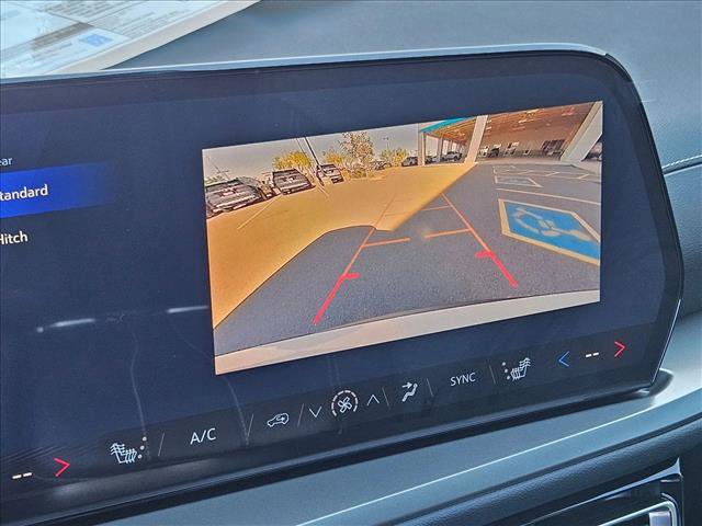 New 2026 Chevrolet Traverse LT w/ Midnight/Sport Edition image 12