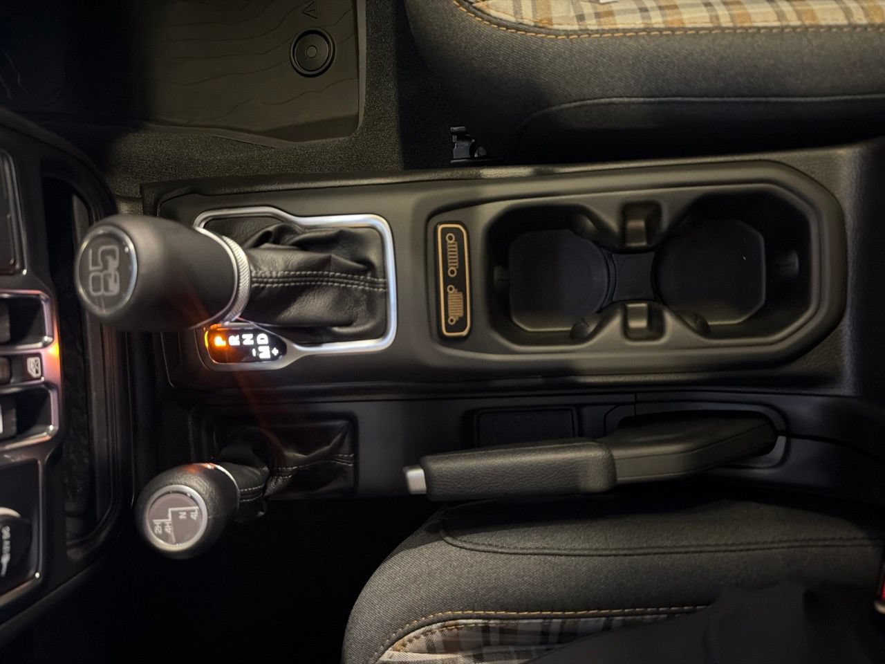 New 2026 Jeep Wrangler Unlimited Sport AWD/4WD image 14