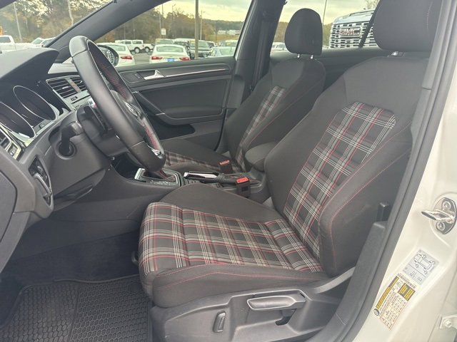 Used 2021 Volkswagen GTI S image 19