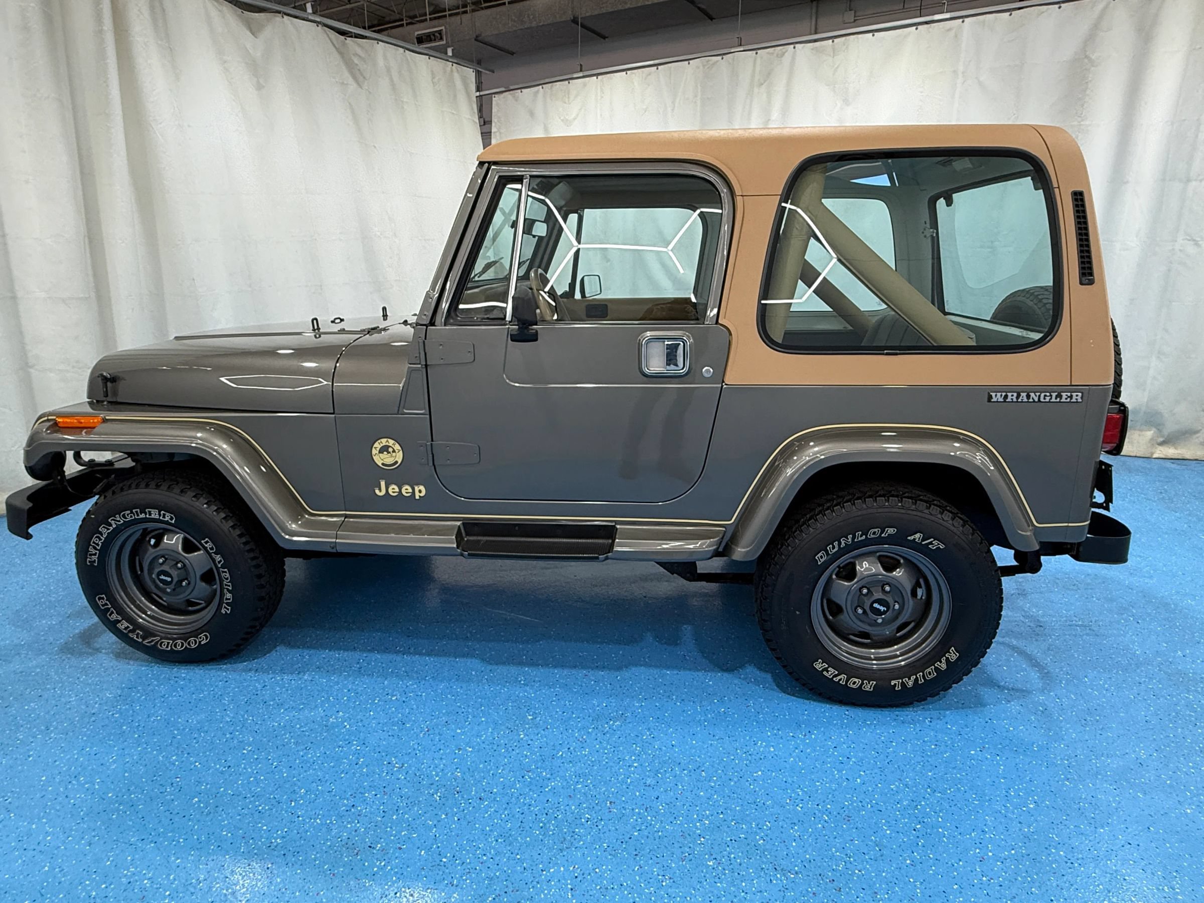 Used 1988 Jeep Wrangler Sahara AWD/4WD image 3