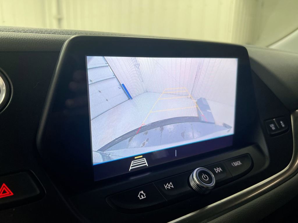 Used 2019 Chevrolet Blazer LT FWD image 15