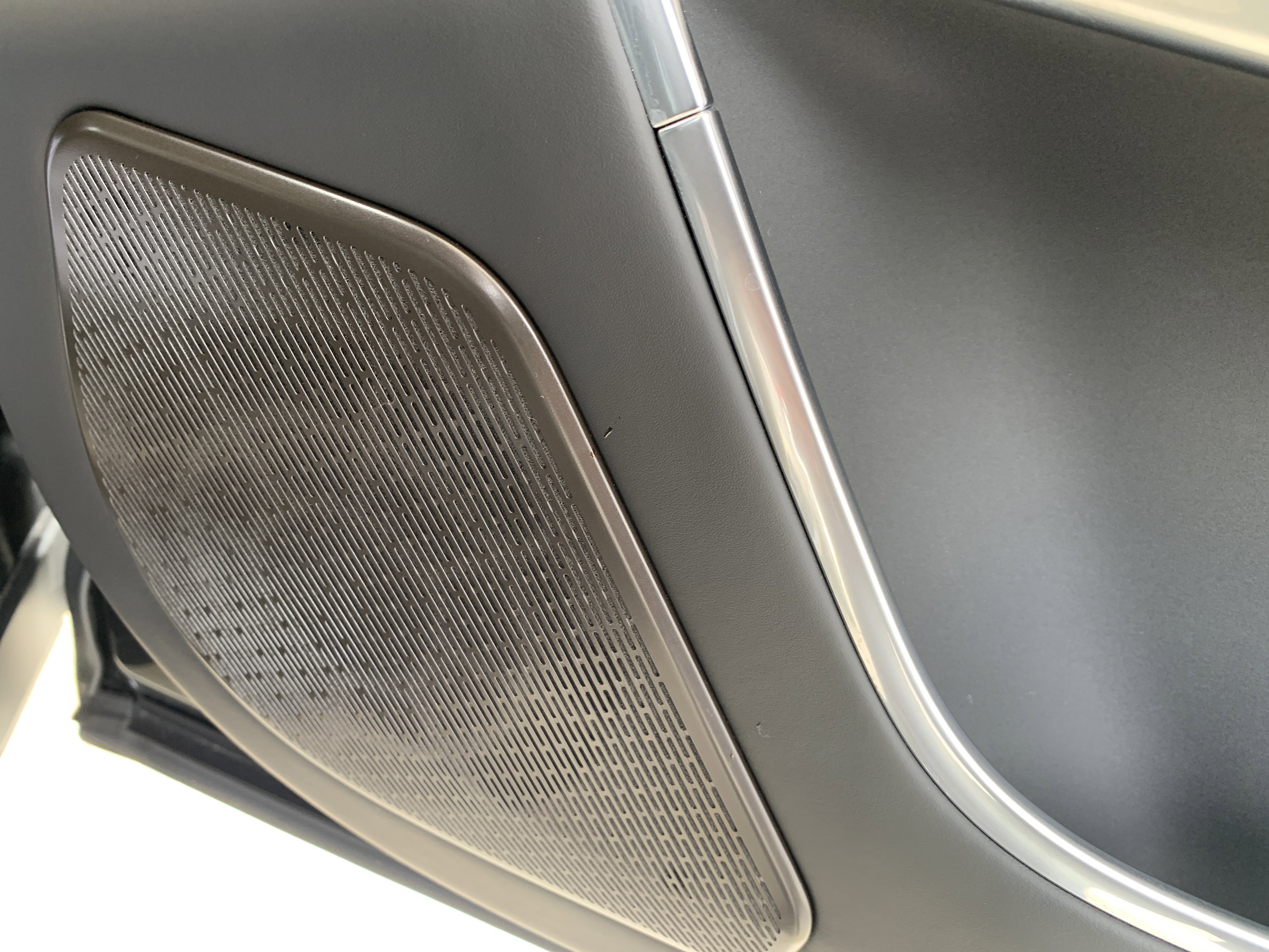 Used 2025 Land Rover Range Rover Autobiography image 47