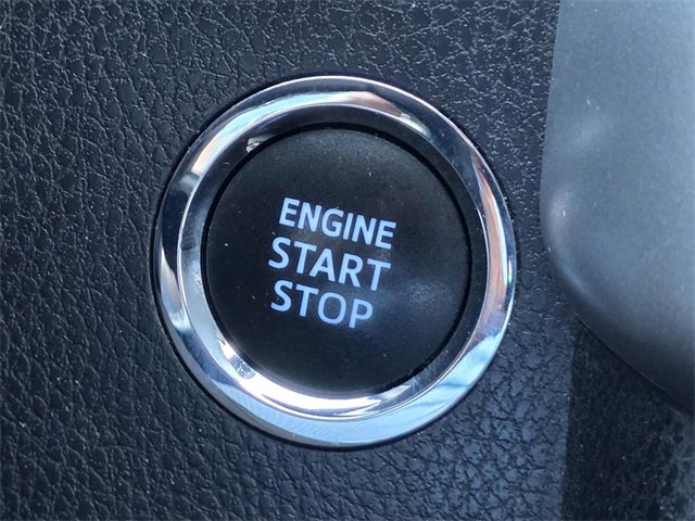 Used 2019 Toyota Highlander Limited image 22