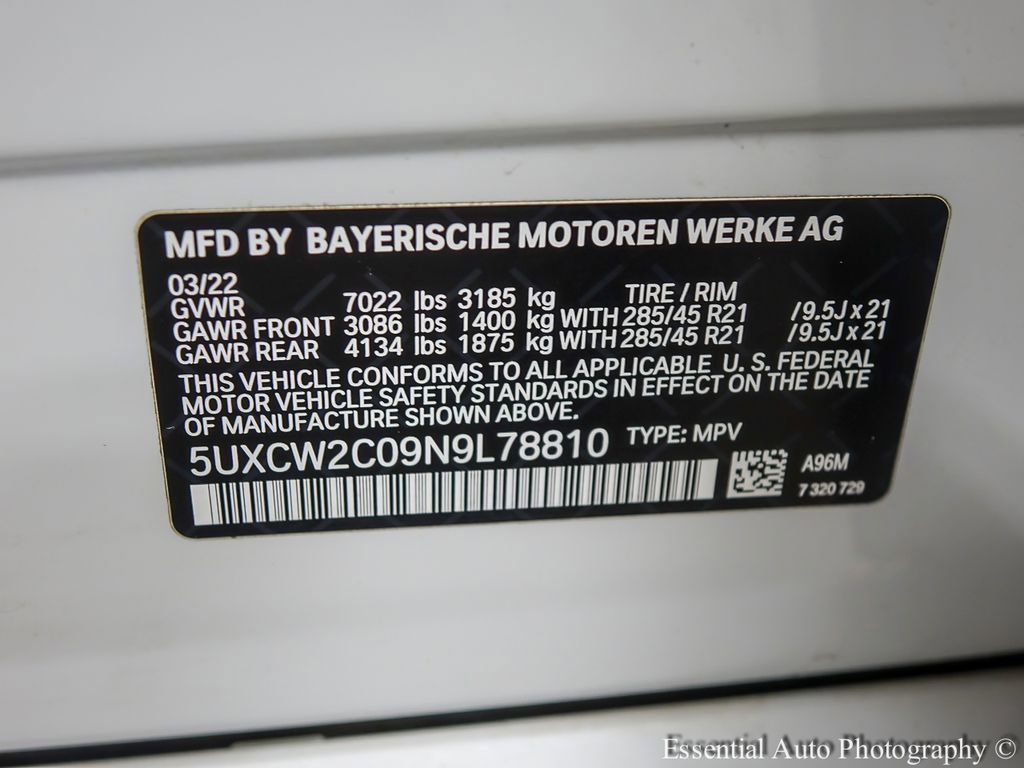 Used 2022 BMW X7 xDrive40i w/ M Sport Package AWD/4WD image 40