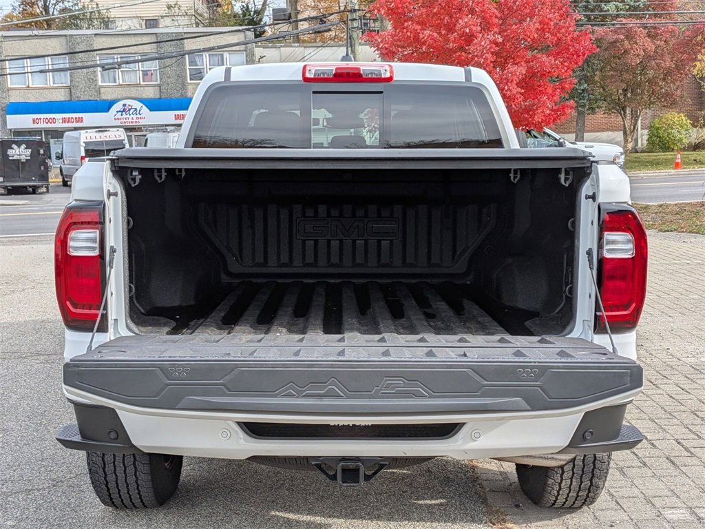 Used 2023 GMC Canyon AT4 w/ AT4 Premium Package image 5