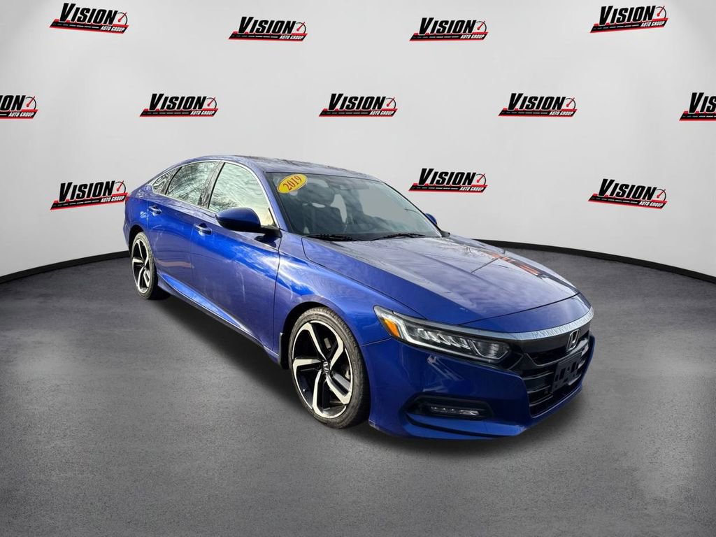 Used 2019 Honda Accord Sport image 3