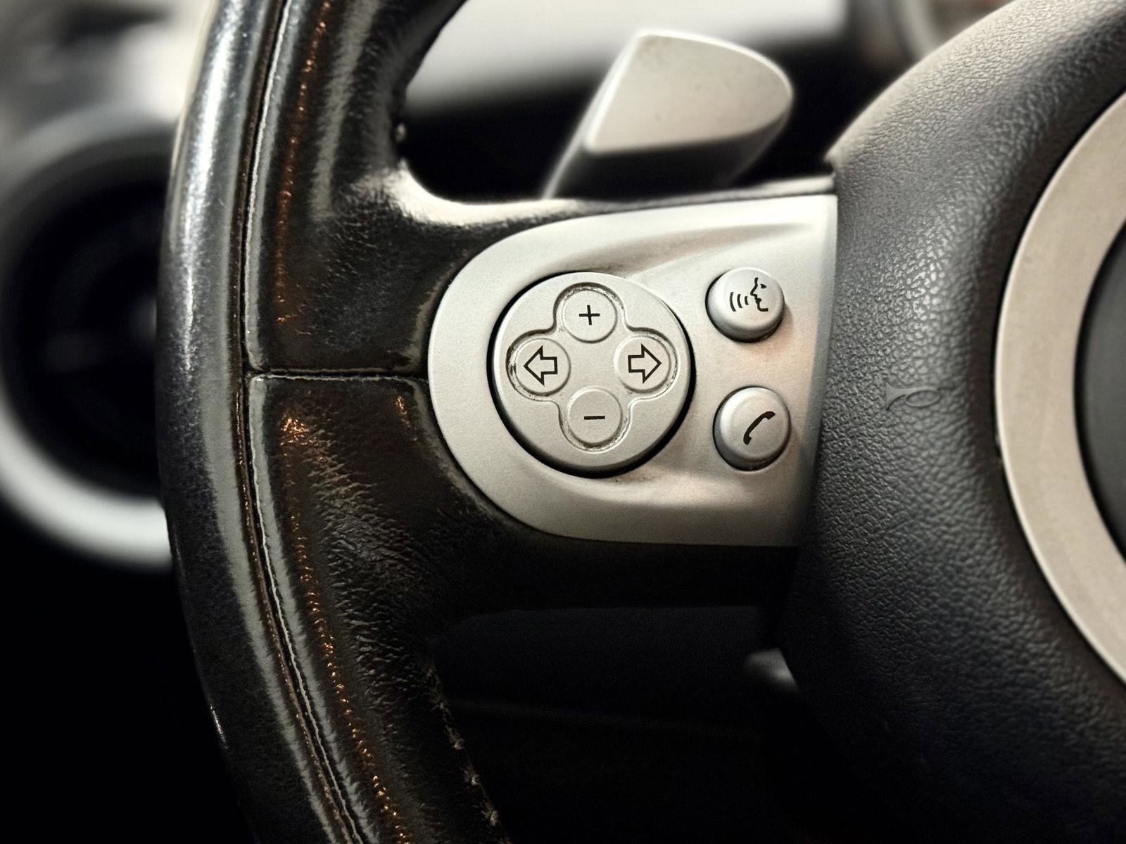 Used 2010 MINI Cooper S w/ Premium Pkg image 13