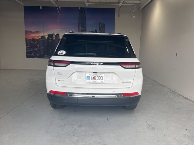 Used 2024 Jeep Grand Cherokee Limited image 7