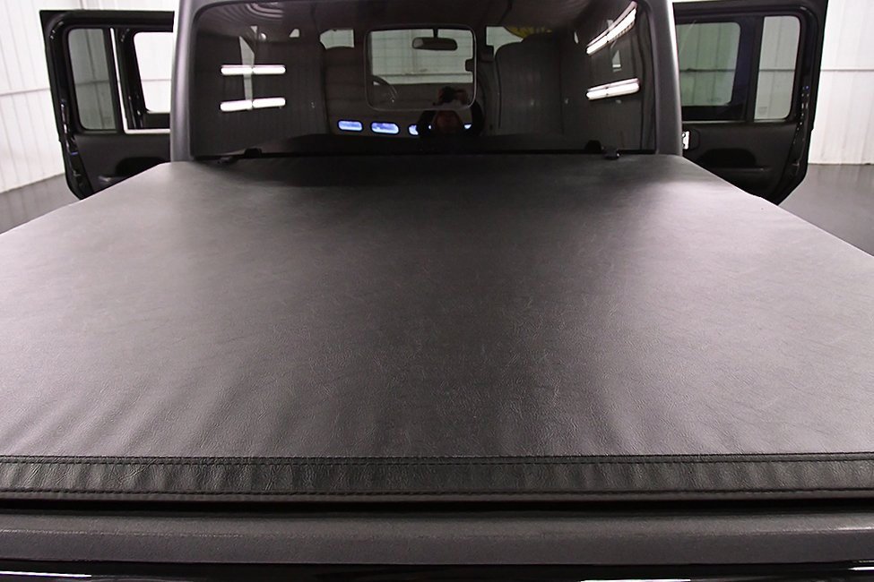 Used 2021 Jeep Gladiator Sport image 25