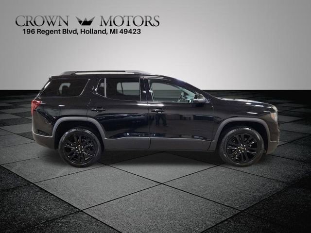 Certified 2023 GMC Acadia SLE w/ Driver Convenience Package image 2