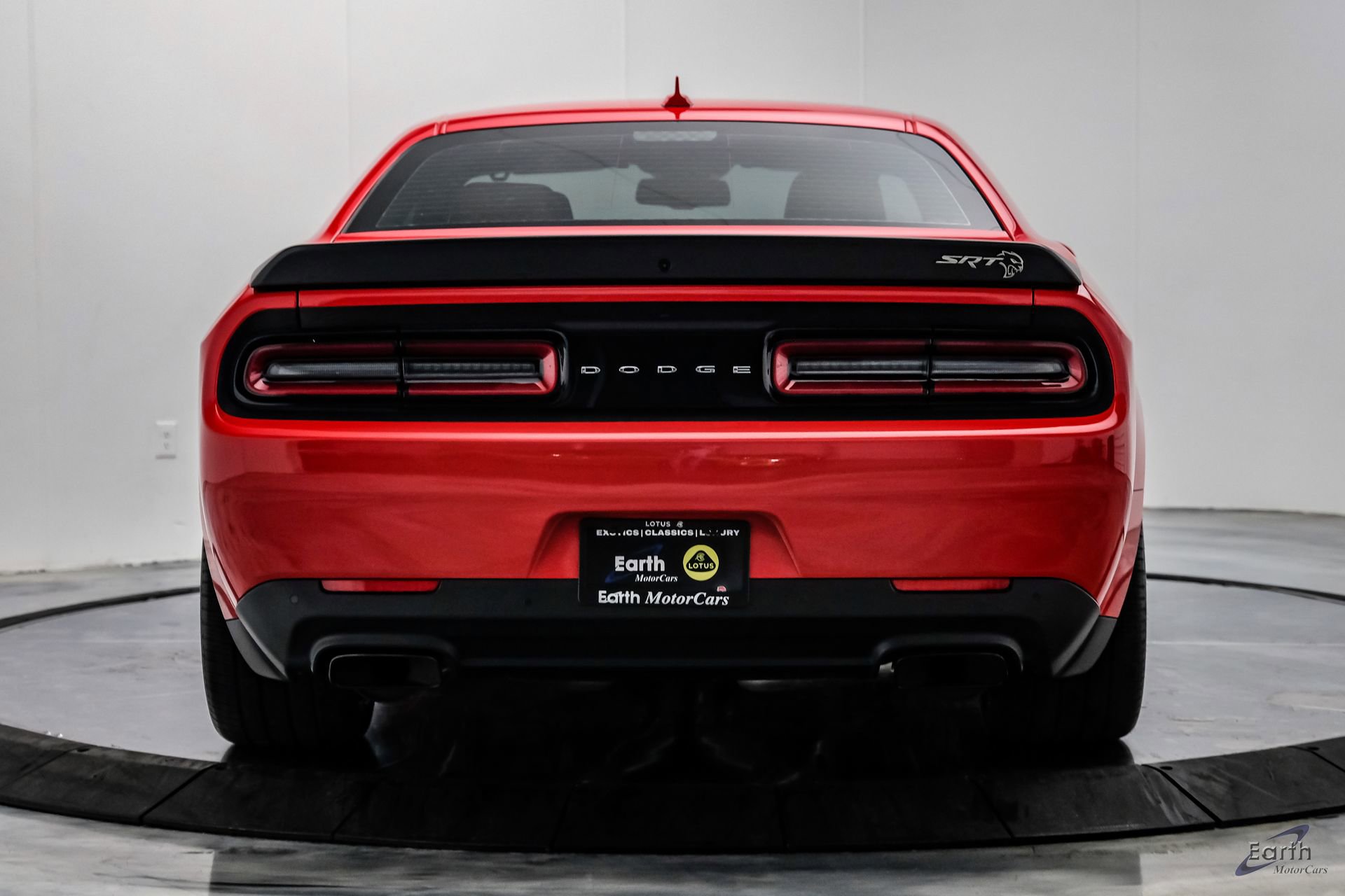 Used 2021 Dodge Challenger SRT Hellcat Redeye image 15