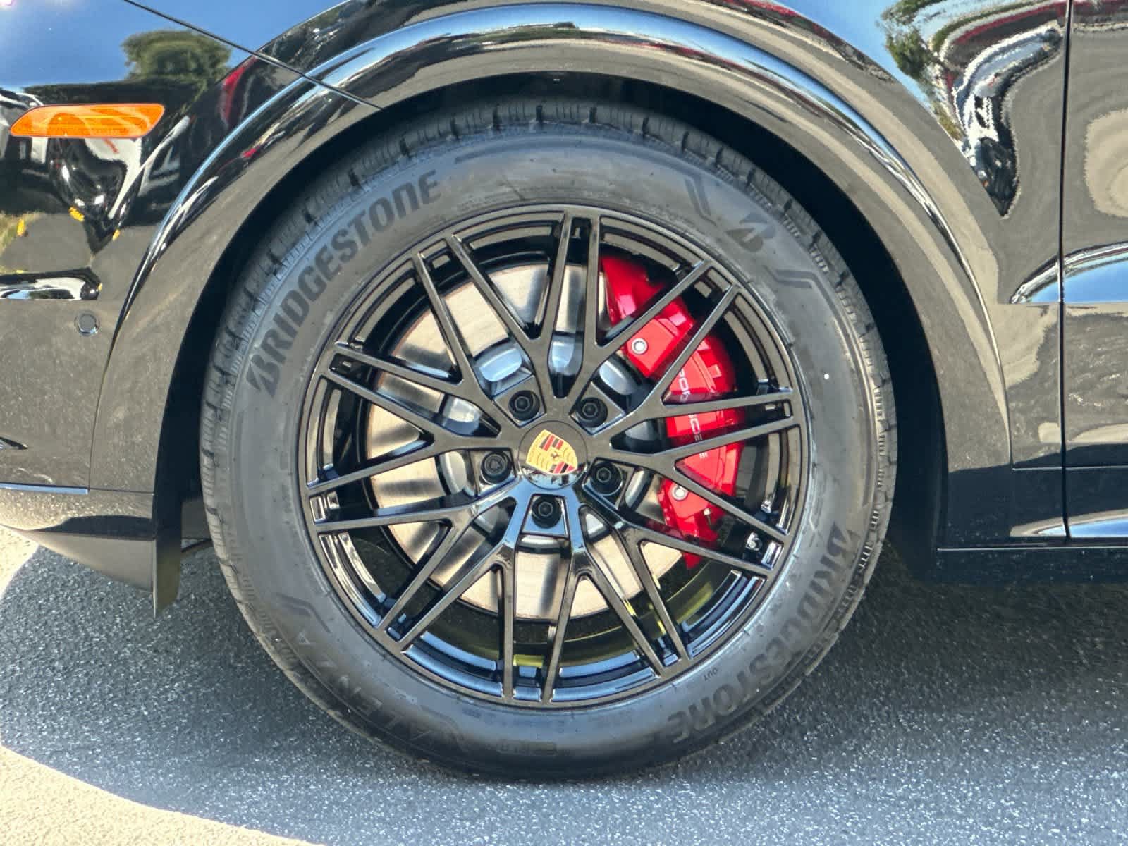 New 2026 Porsche Cayenne GTS AWD/4WD image 31