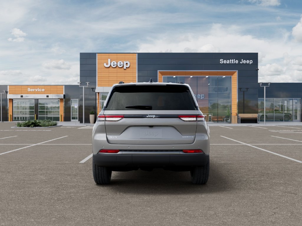 New 2026 Jeep Grand Cherokee Limited w/ Limited Altitude Package AWD/4WD image 8