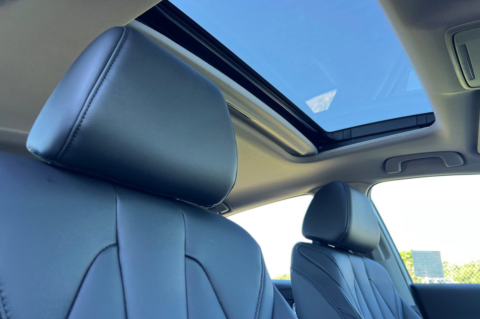 Used 2025 Acura Integra FWD image 18