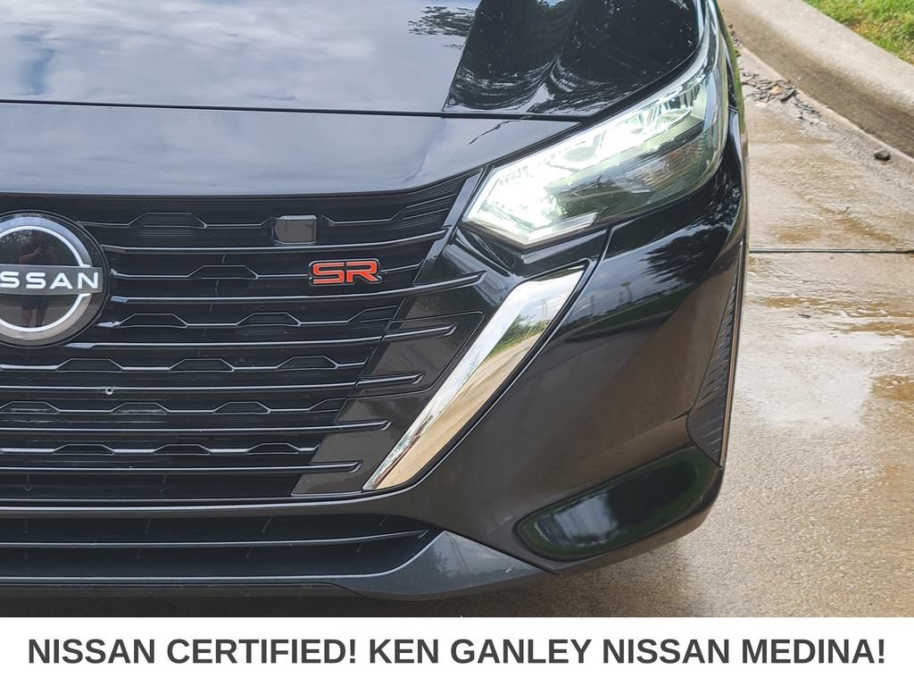 Certified 2025 Nissan Sentra SR FWD image 10