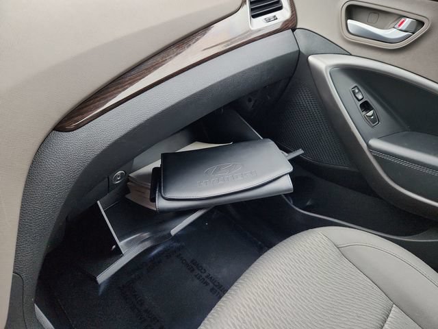 Used 2018 Hyundai Santa Fe Sport AWD/4WD image 44