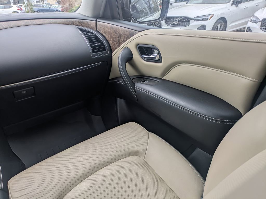 Used 2023 INFINITI QX80 Premium Select w/ Cargo Package image 22
