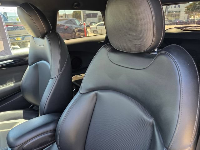 Used 2016 MINI Cooper S FWD image 11