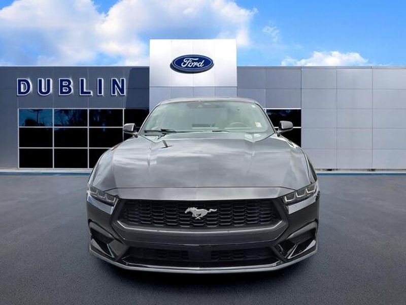 Used 2024 Ford Mustang Coupe RWD image 2