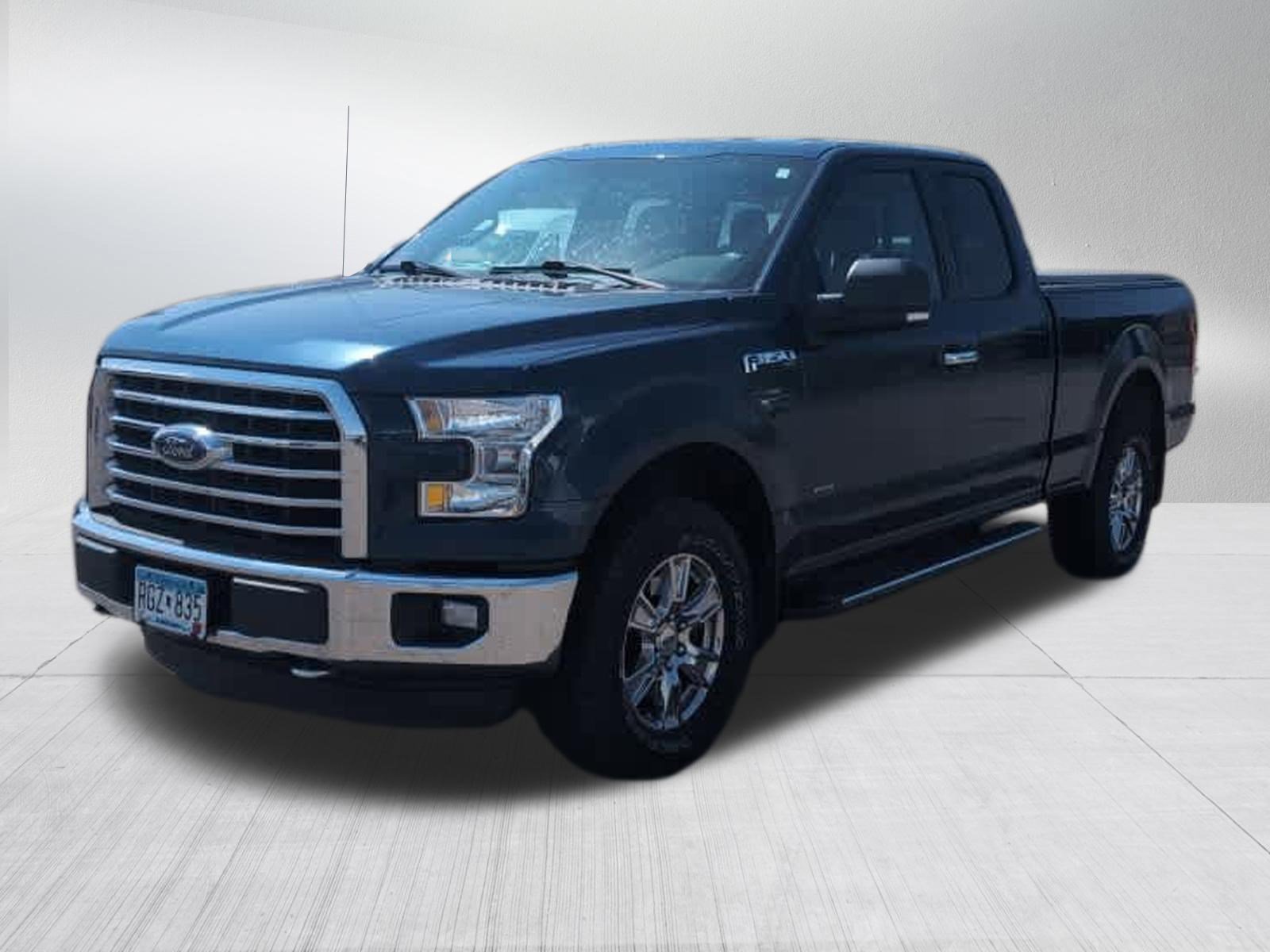 Used 2016 Ford F150 XLT w/ Equipment Group 302A Luxury AWD/4WD image 3