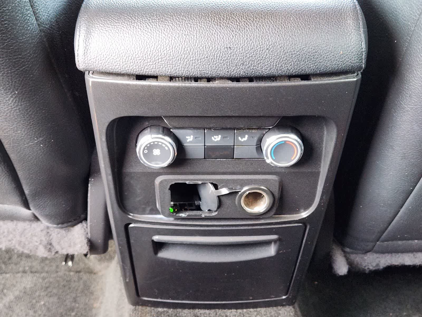 Used 2018 Ford Flex SEL w/ Equipment Group 202A FWD image 29