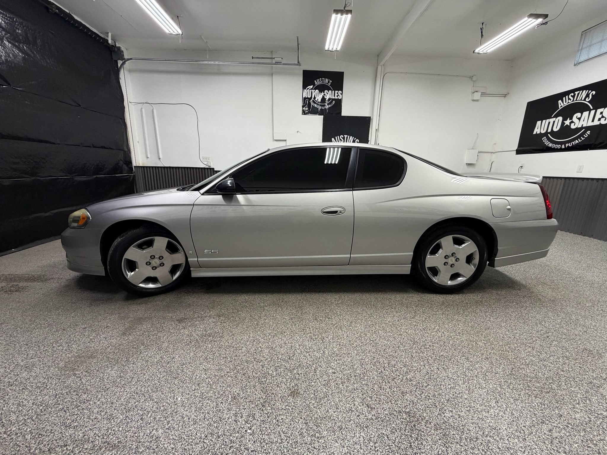 Used 2006 Chevrolet Monte Carlo SS w/ Convenience Package FWD image 7