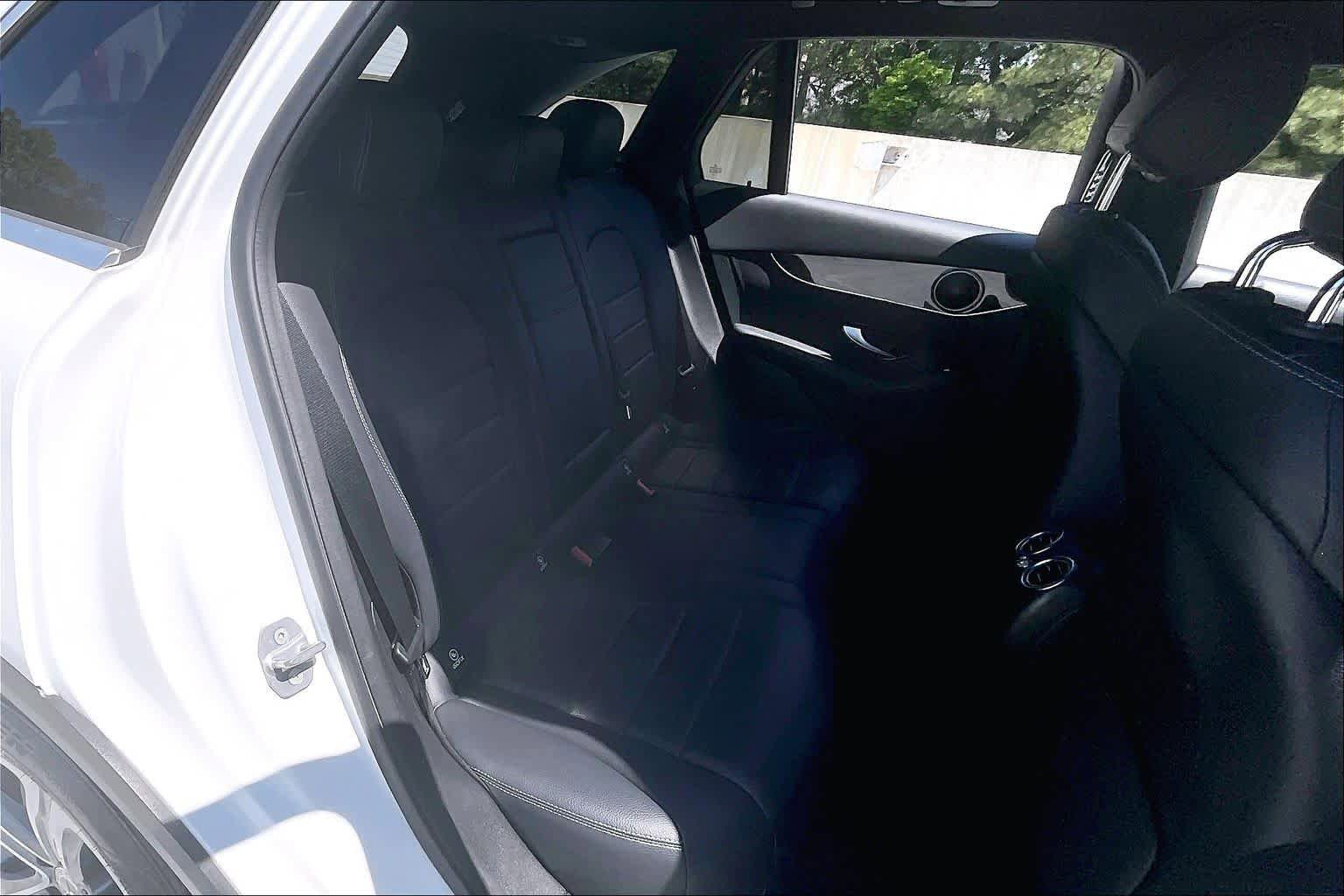 Used 2019 Mercedes-Benz GLC 300 4MATIC image 20
