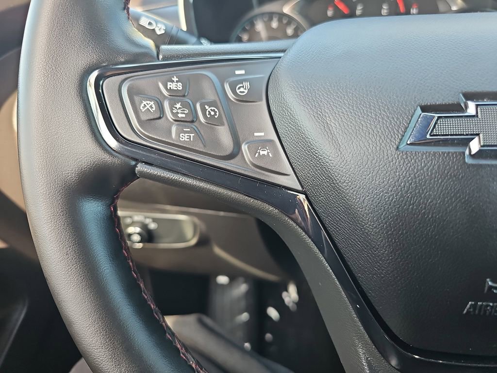 Used 2024 Chevrolet Equinox RS w/ RS Leather Package image 17