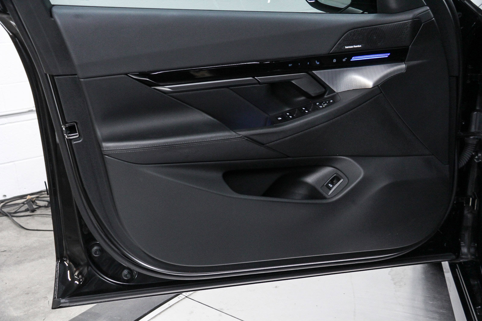 Certified 2024 BMW 530i 530i w/ M Sport Package image 22