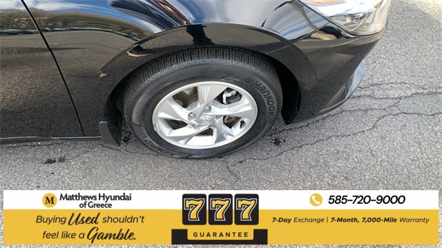 Used 2023 Hyundai Elantra SE image 25
