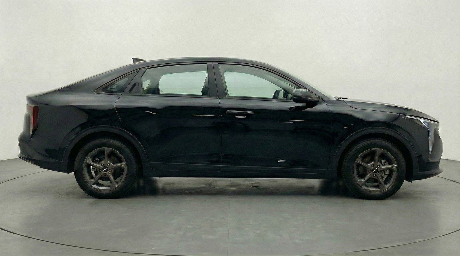 Used 2025 Kia K4 LXS FWD image 11