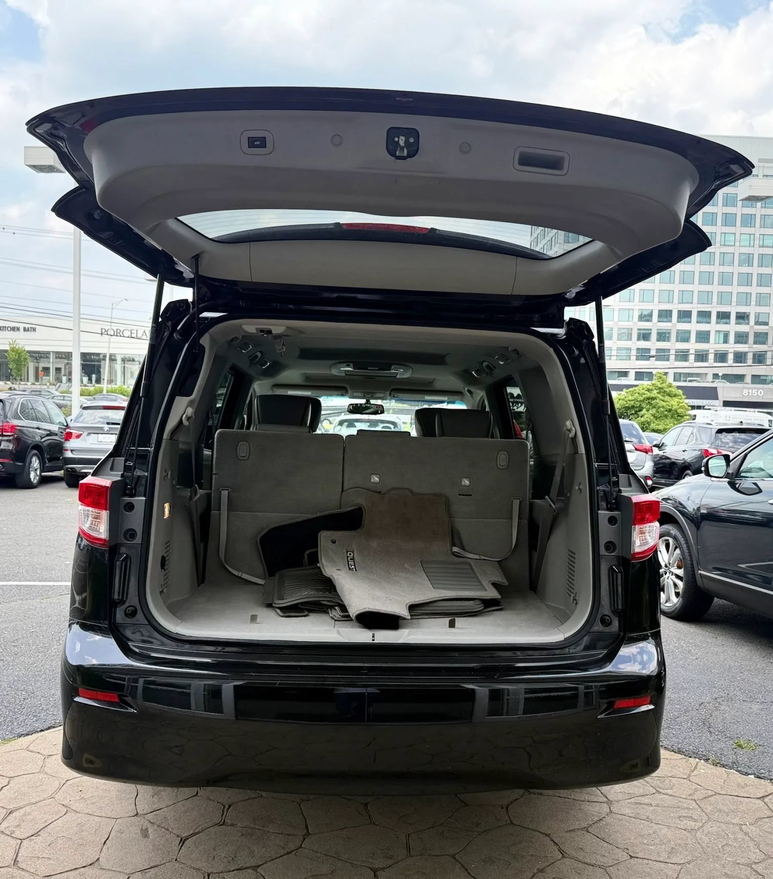 Used 2012 Nissan Quest SL w/ Bose Pkg FWD image 45