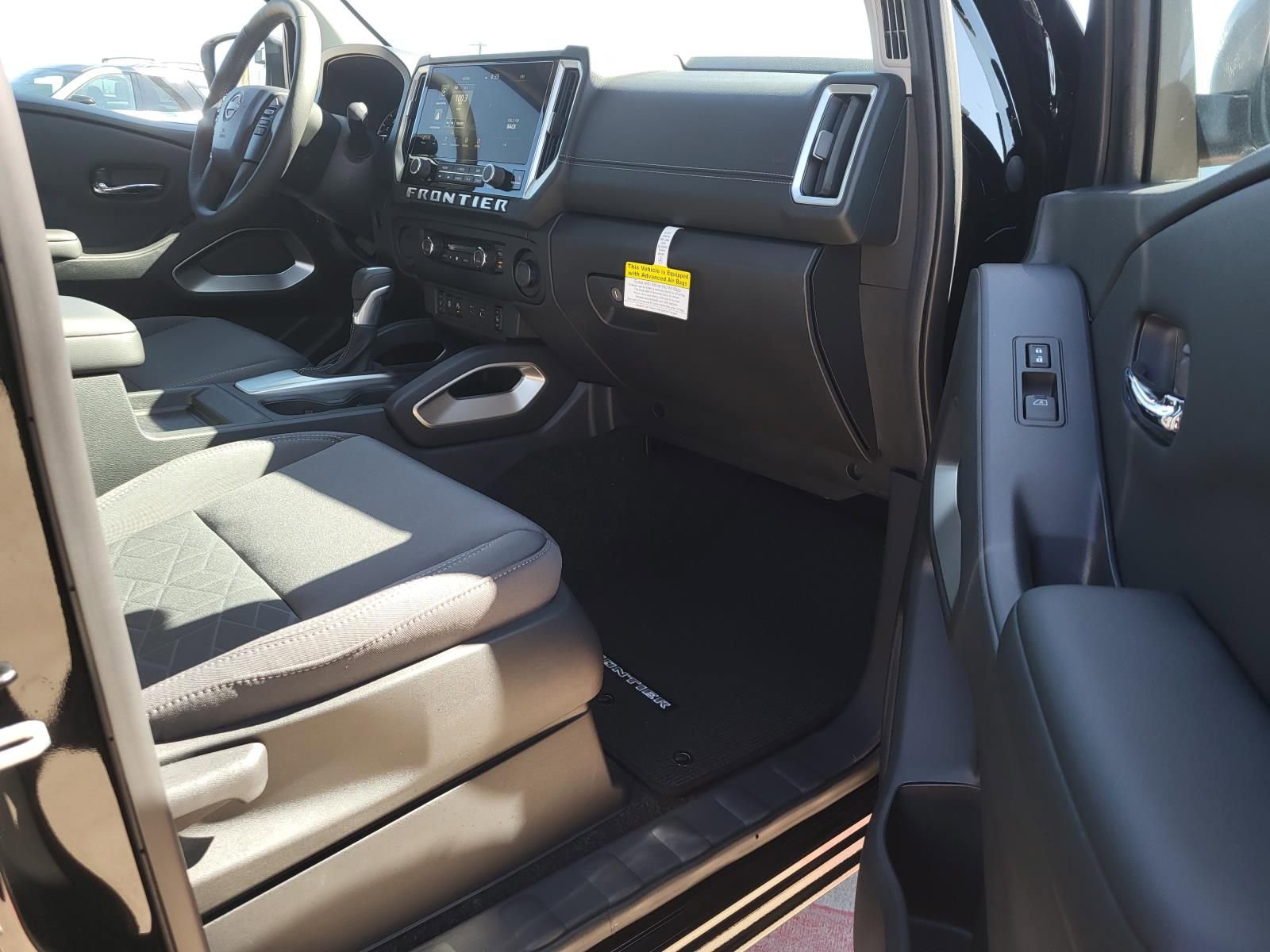 New 2026 Nissan Frontier SV image 13