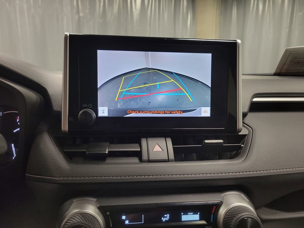 Used 2025 Toyota RAV4 LE image 17