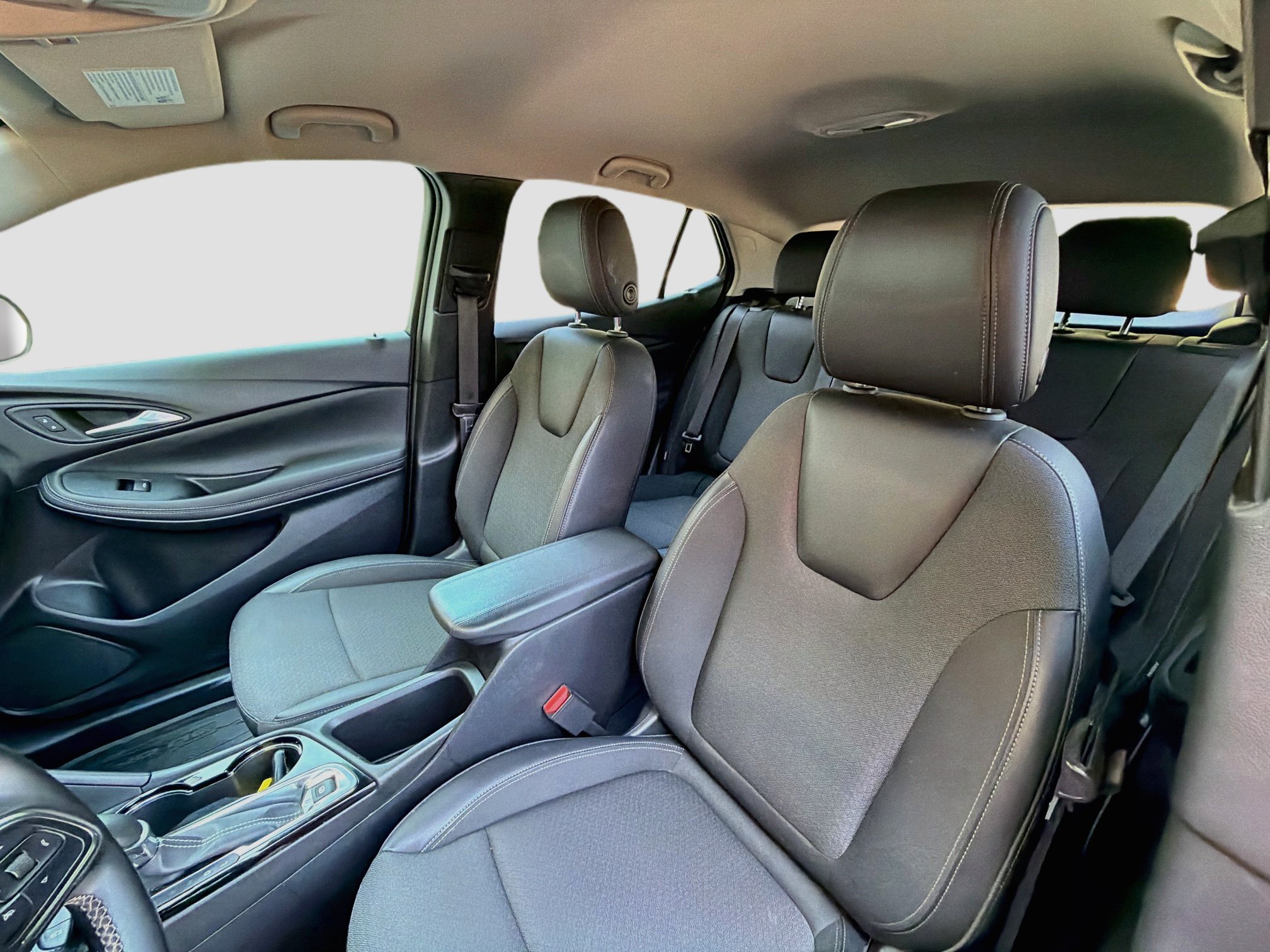 Used 2024 Buick Encore GX Preferred w/ Comfort Package FWD image 18